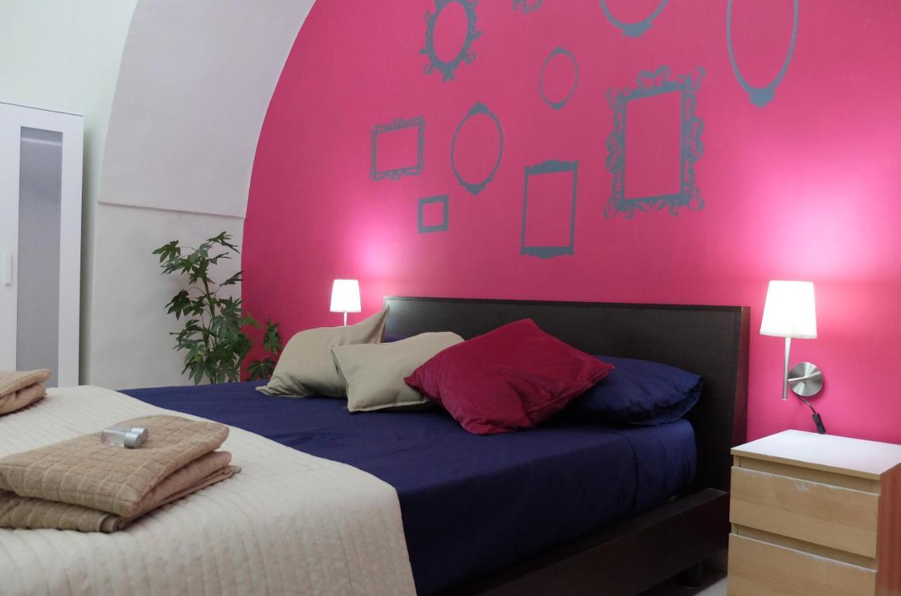 Apartment 275